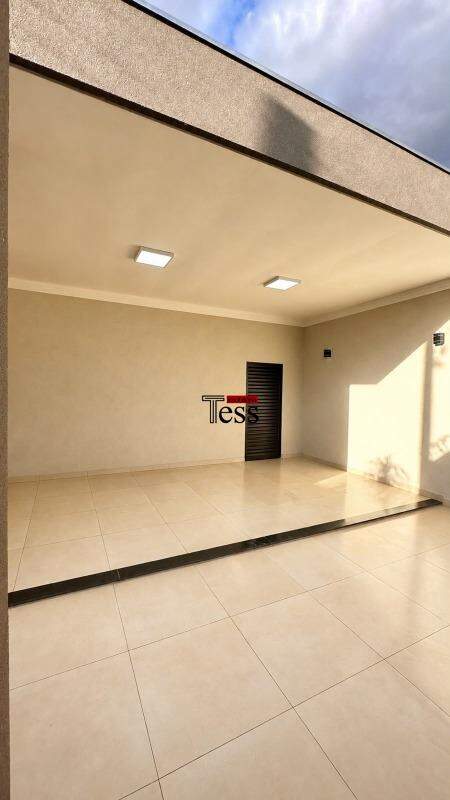 Casa com 2 quartos à venda, 65m² — foto 3 de 19