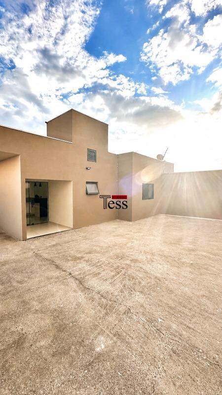 Casa com 2 quartos à venda, 65m² — foto 18 de 19
