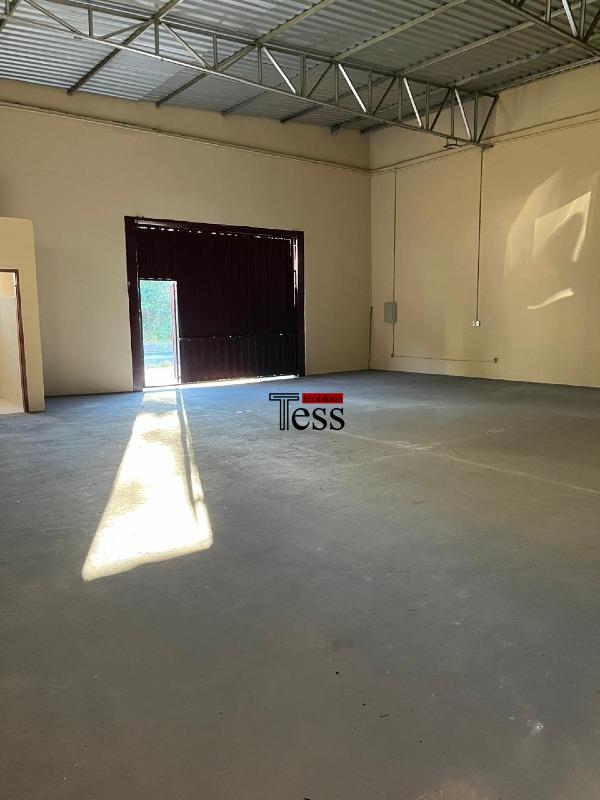 Loja / Salão / Ponto Comercial à venda, 330m² — foto 3 de 12