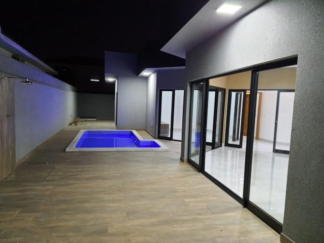 Casa de Condomínio com 4 quartos à venda, 265m² — foto 6 de 9