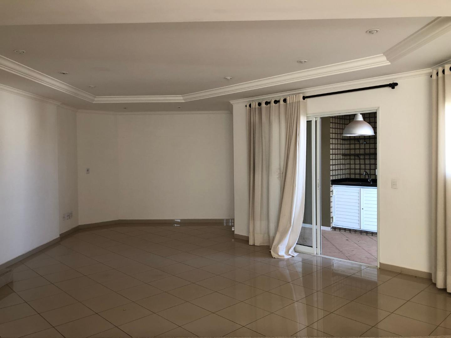 Apartamento com 4 quartos à venda, 300m² — foto 8 de 31