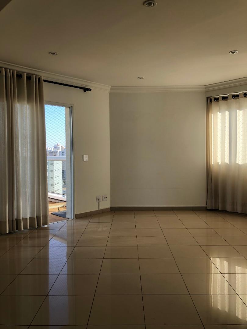 Apartamento com 4 quartos à venda, 300m² — foto 4 de 31