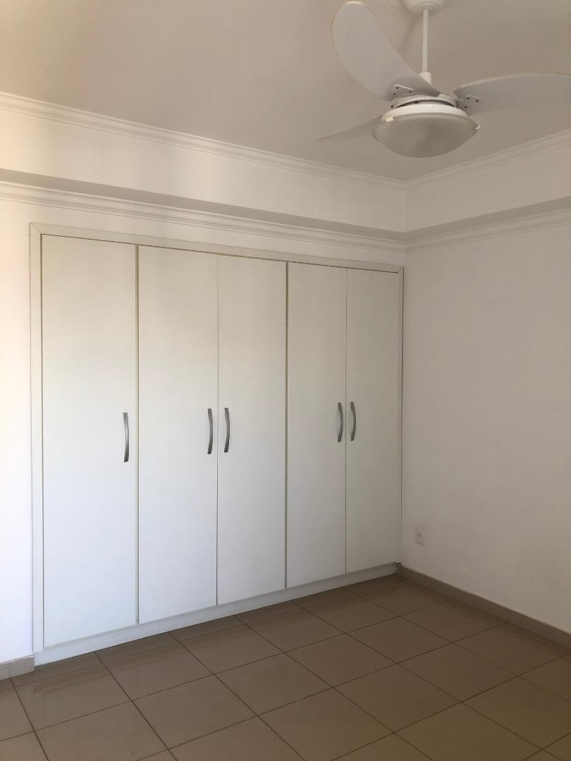 Apartamento com 4 quartos à venda, 300m² — foto 28 de 31
