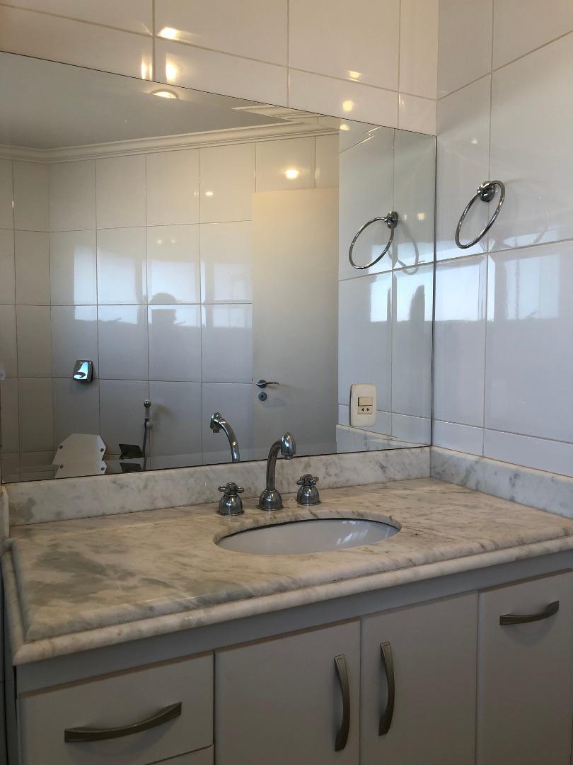 Apartamento com 4 quartos à venda, 300m² — foto 29 de 31