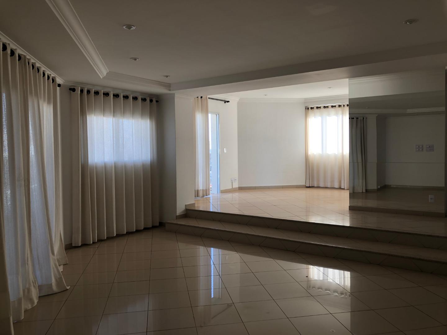 Apartamento com 4 quartos à venda, 300m² — foto 6 de 31
