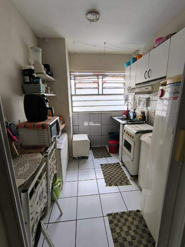 Apartamento à venda no AEROPORTO: 