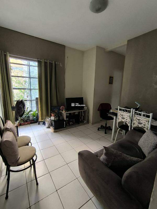 Apartamento à venda no AEROPORTO: 