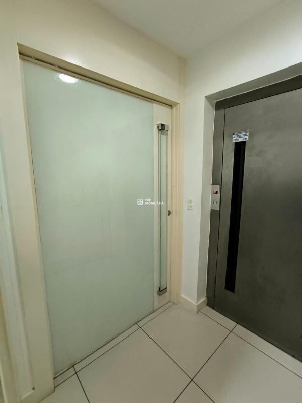 Apartamento à venda no Ilhotas: 