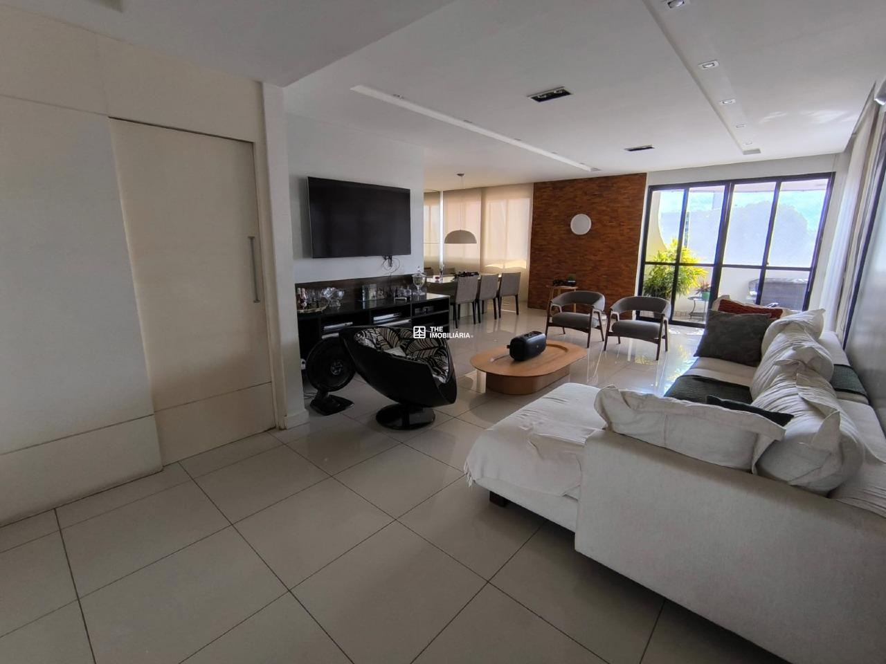 Apartamento à venda no Ilhotas: 