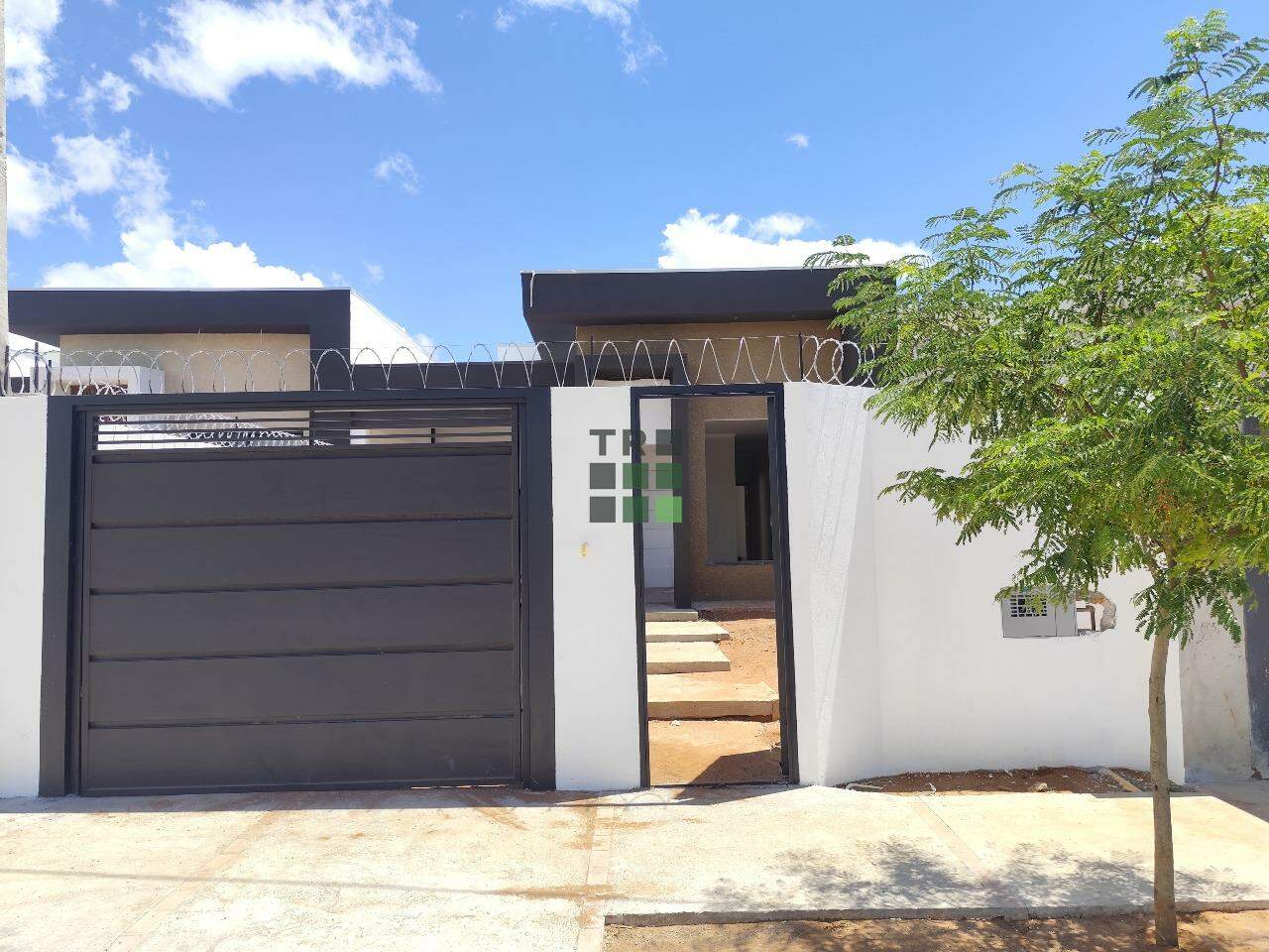 Casa 3 quartos 1 suíte à venda no Loteamento Santa Helena, em Três Lagoas: 