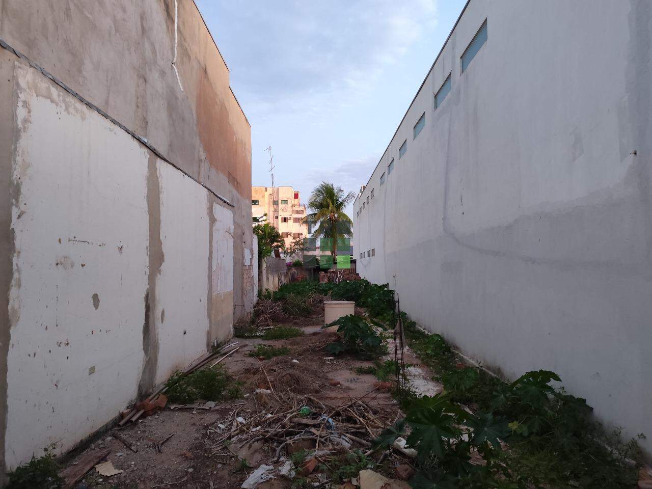 Terreno à venda no Centro, em Três Lagoas: 