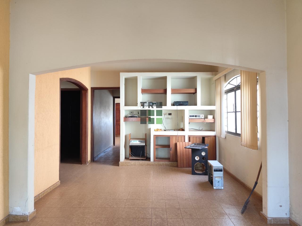 Casa 4 quartos à venda no Centro, em Três Lagoas: 