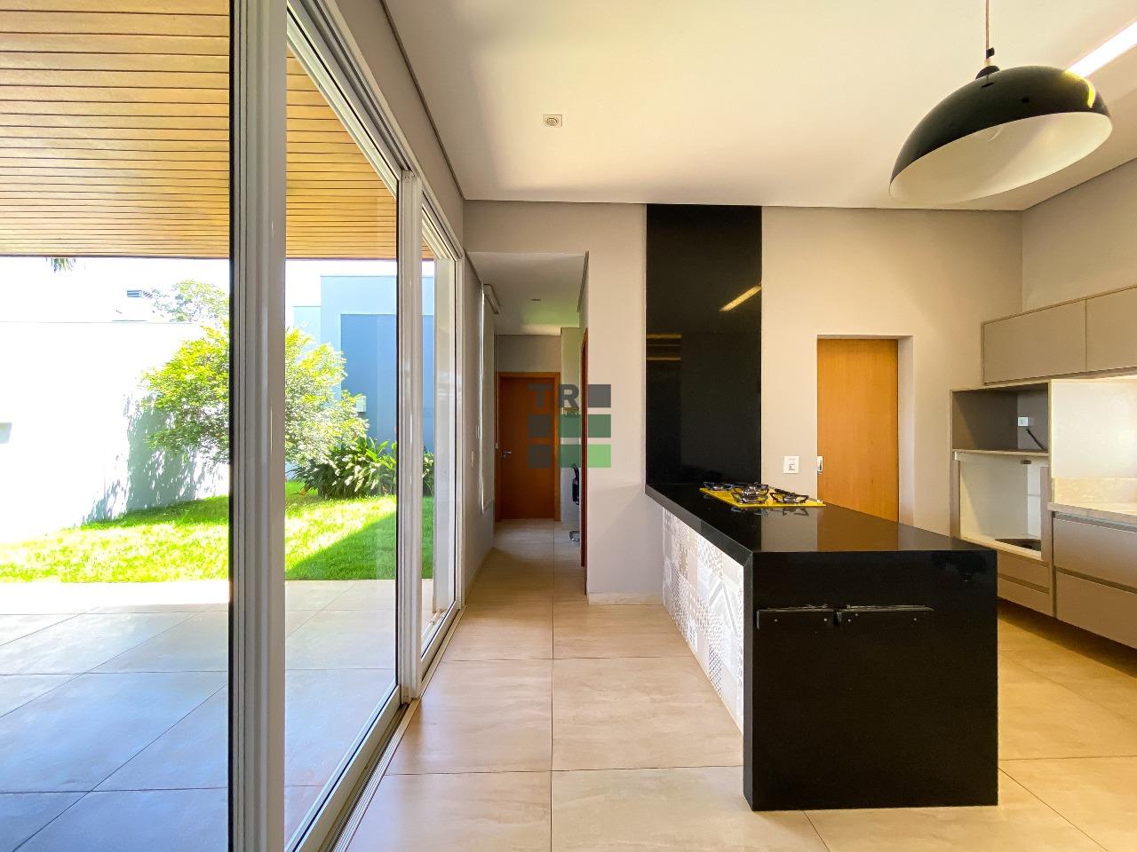 Casa em condomínio 3 quartos 3 suítes para aluguel Terras de Jupiá no Parque das Mangueiras, em Três Lagoas: 