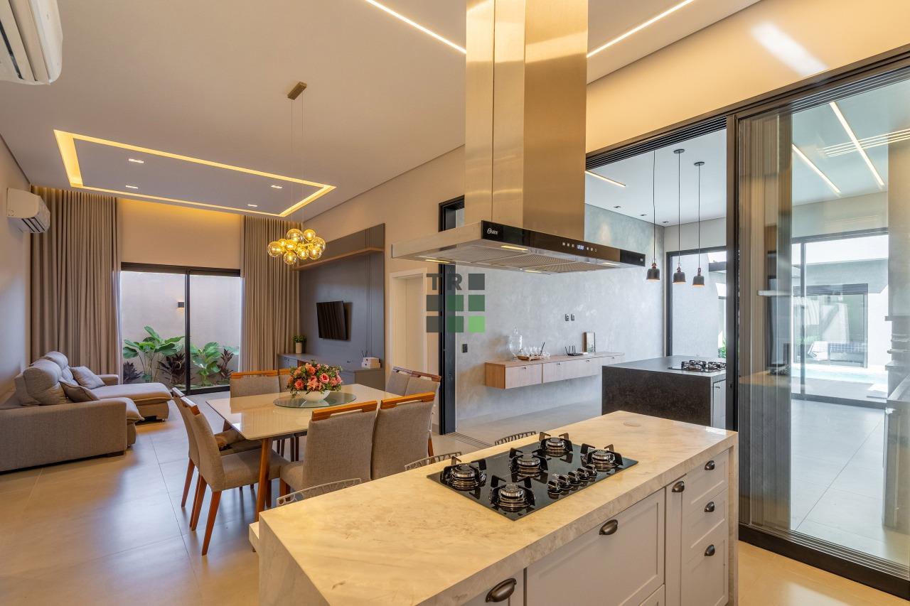 Casa em condomínio 3 quartos 3 suítes à venda Villa Dumont no Portal das Araras, em Três Lagoas: 