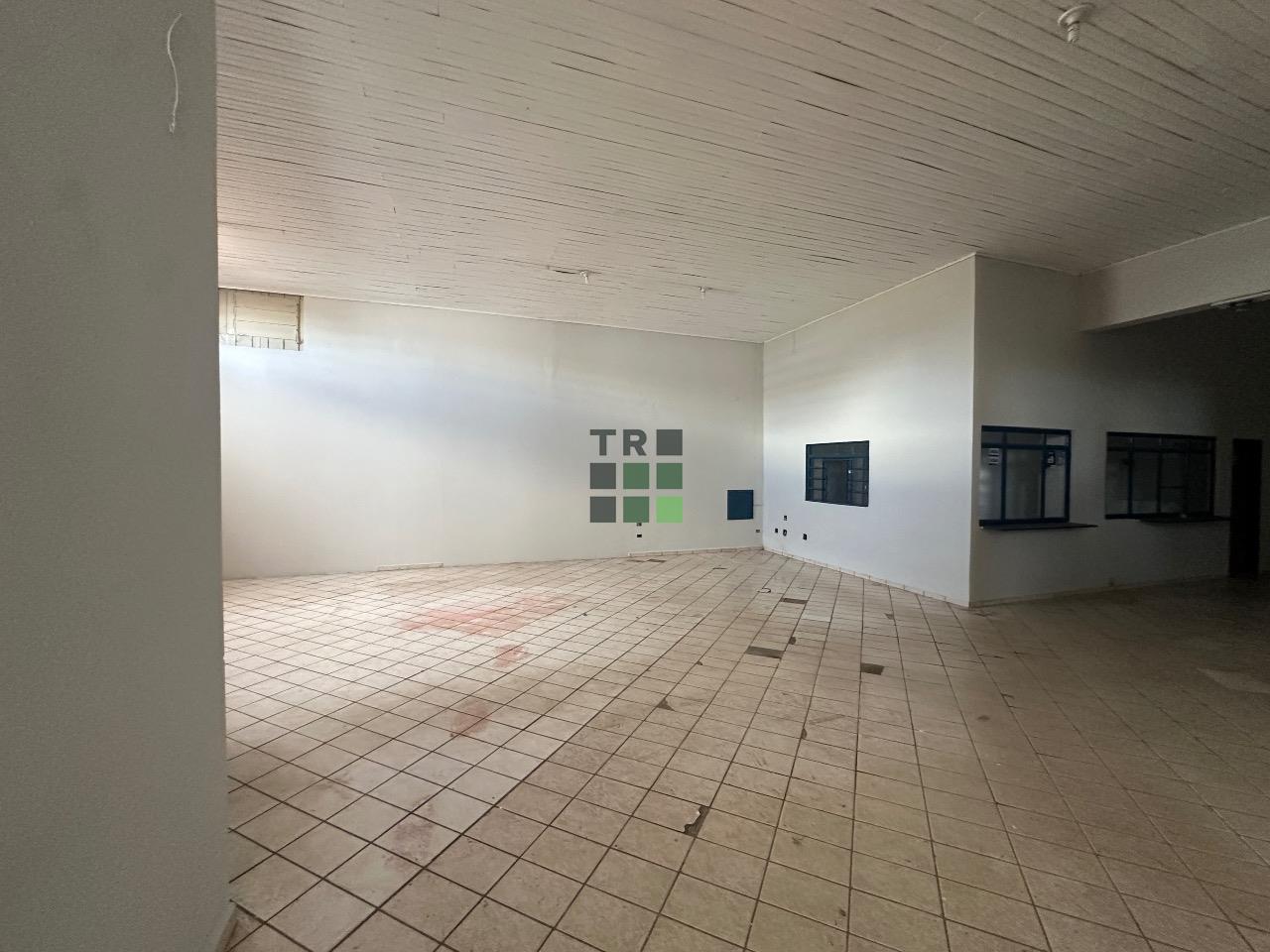 Ponto/Salão Comercial para aluguel no Centro, em Três Lagoas: 