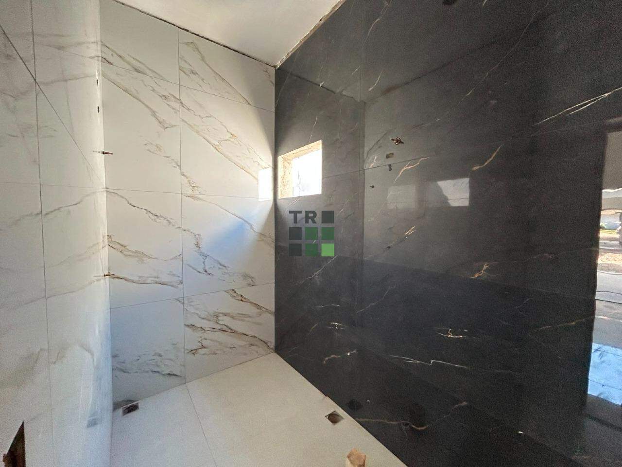 Casa 3 quartos 2 suítes à venda no Jardim dos Ipês, em Três Lagoas: 
