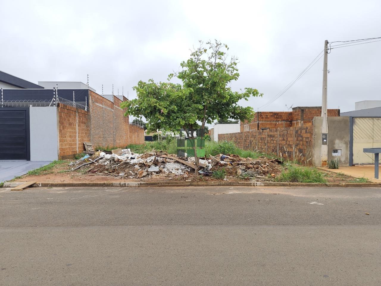 Terreno à venda no Mais Parque, em Três Lagoas: 