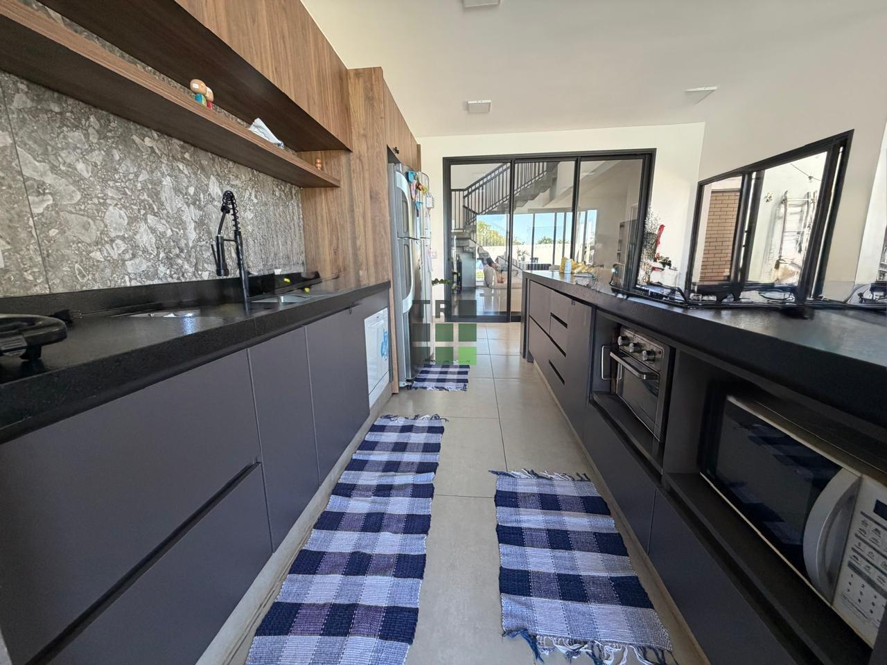 Casa em condomínio 4 quartos 4 suítes à venda Village do Lago Residence no Village do Lago, em Três Lagoas: 