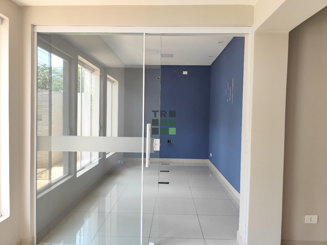 Ponto/Salão Comercial 2 quartos 1 suíte para aluguel no Centro, em Três Lagoas: 