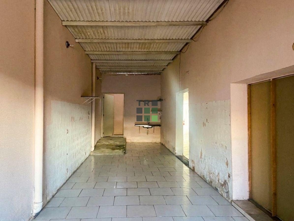 Ponto/Salão Comercial para aluguel no Centro, em Três Lagoas: 