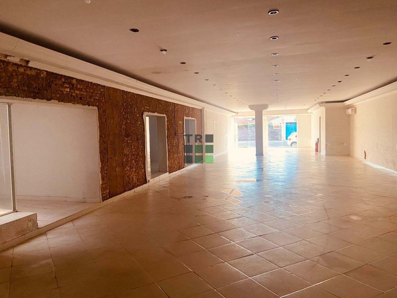 Ponto/Salão Comercial para aluguel no Centro, em Três Lagoas: 