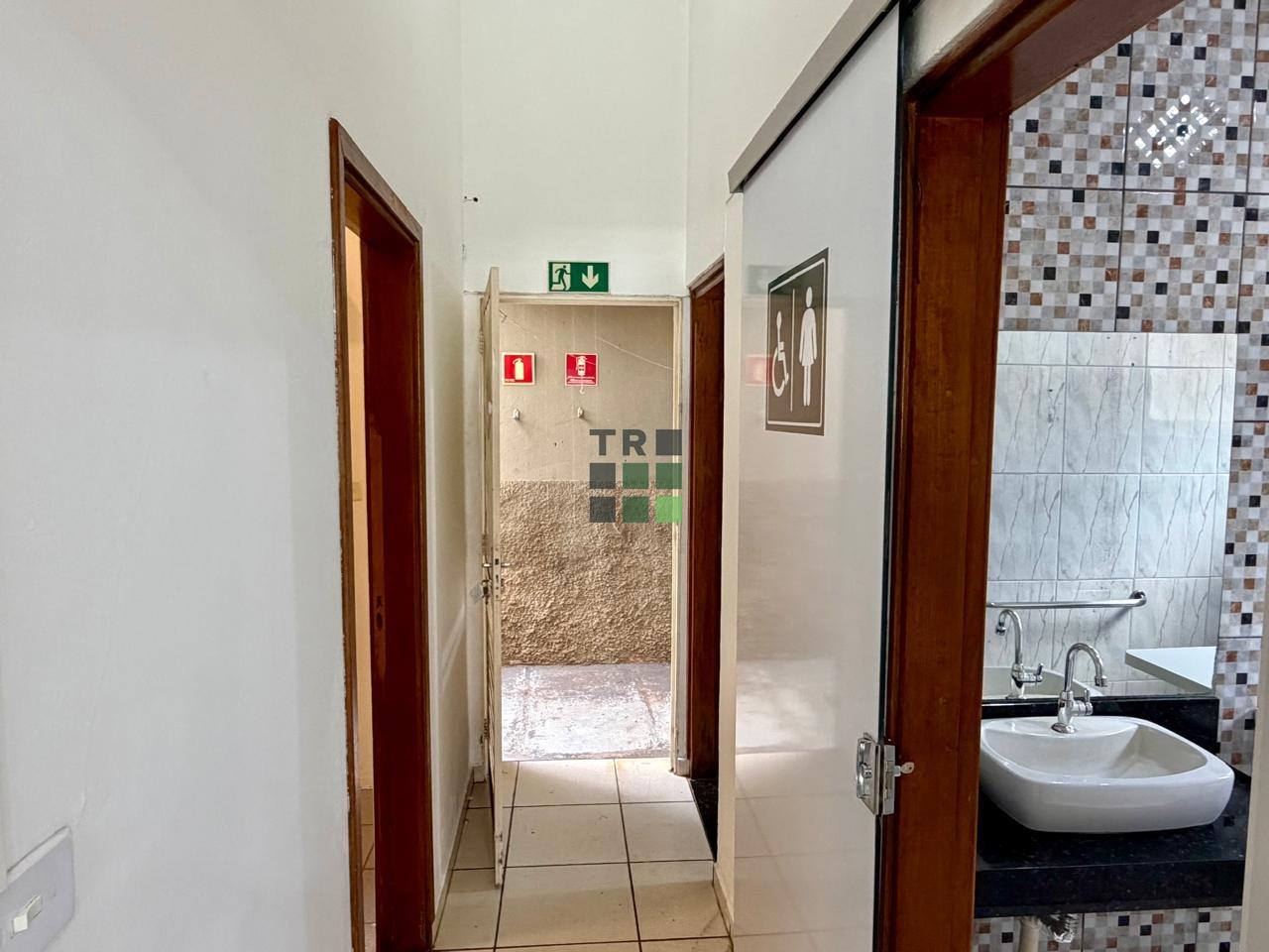 Ponto/Salão Comercial para aluguel no Centro, em Três Lagoas: 