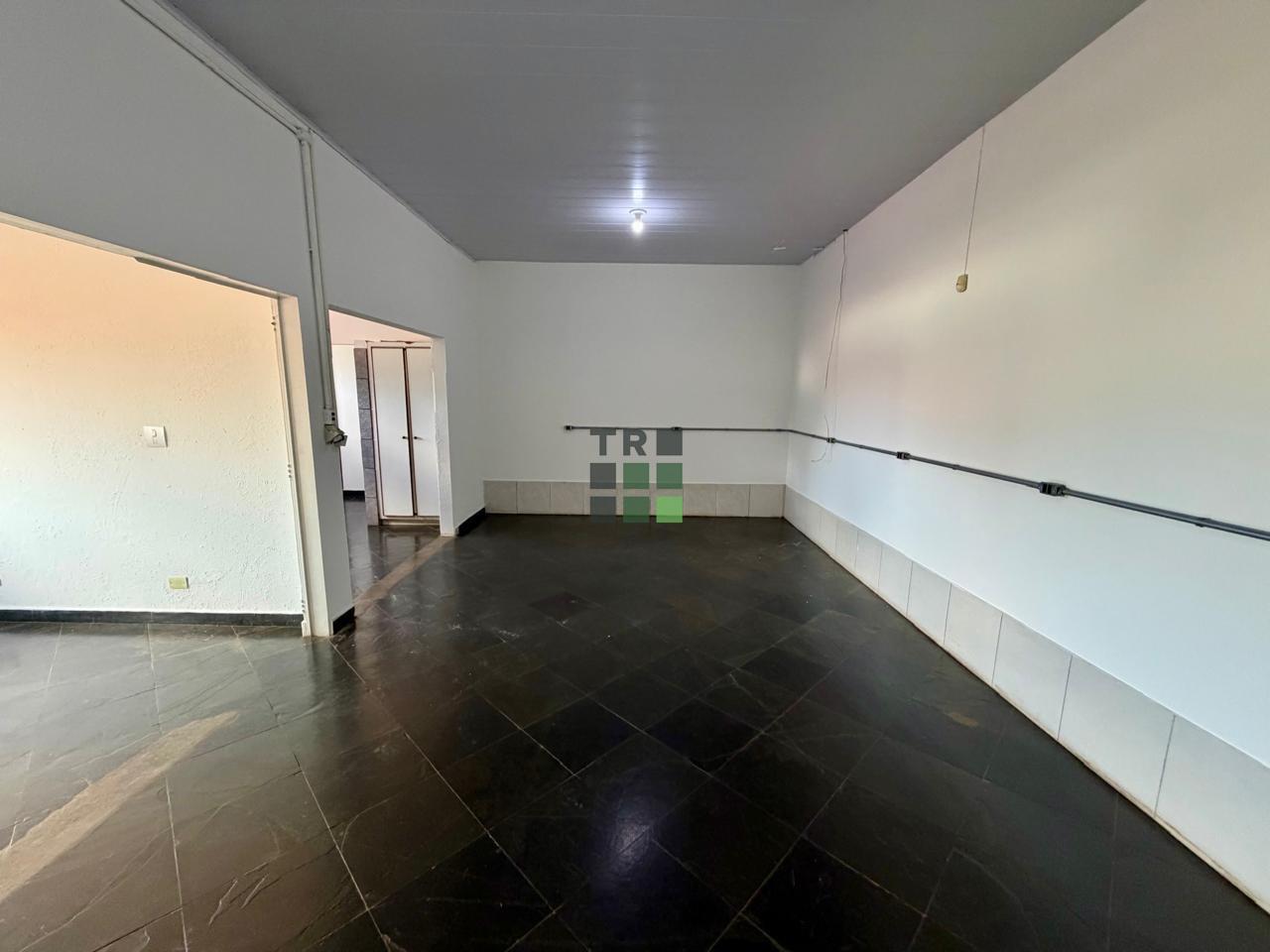 Ponto/Salão Comercial para aluguel no Centro, em Três Lagoas: 