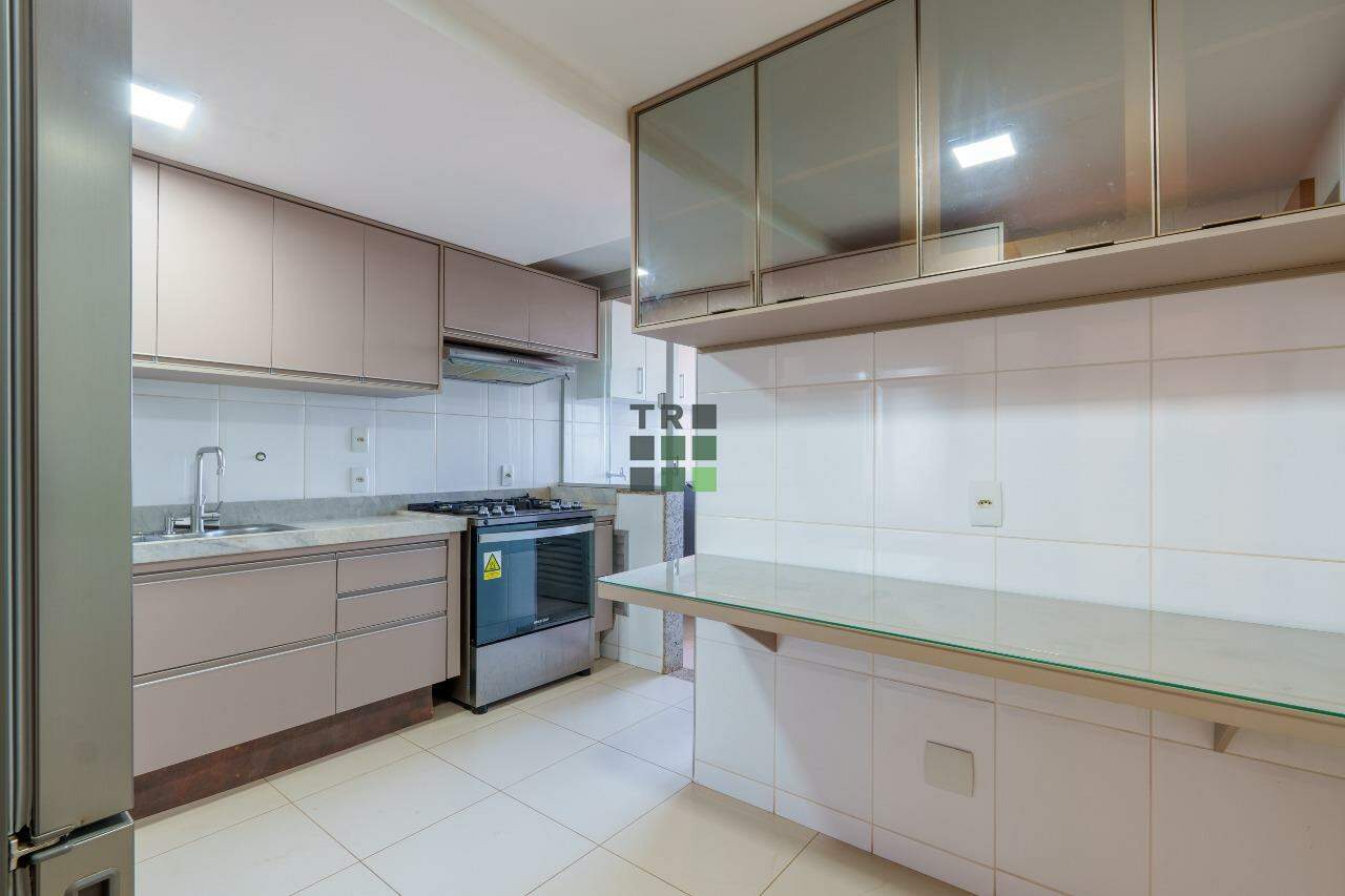 Apartamento 3 quartos 1 suíte para aluguel Edifício Ramez Tebet no Interlagos, em Três Lagoas: 
