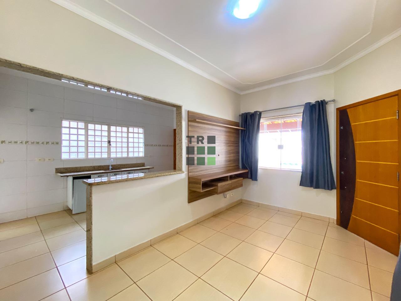 Casa 3 quartos 1 suíte para aluguel no Jardim Alvorada, em Três Lagoas: 