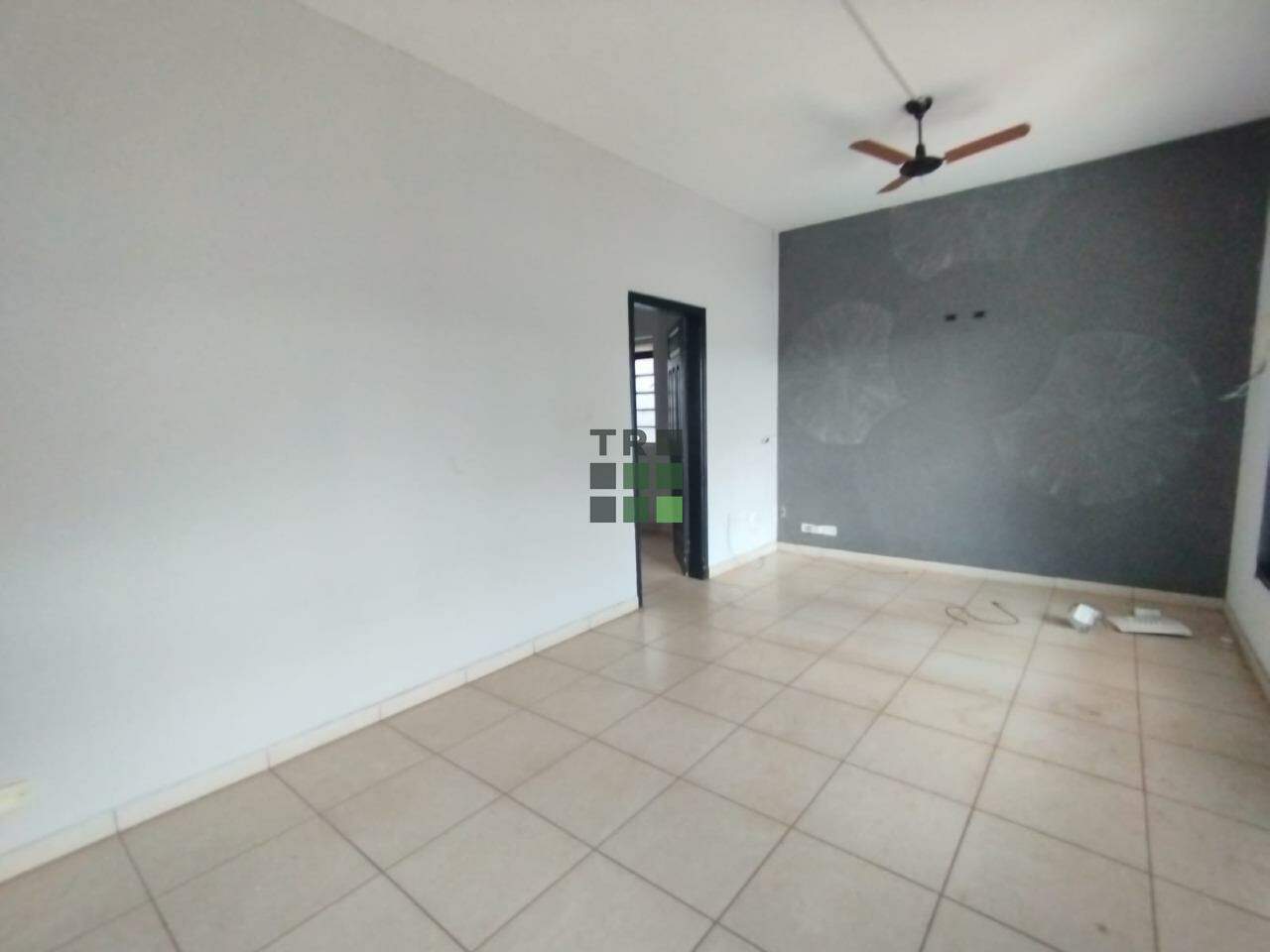 Ponto/Salão Comercial 3 quartos para aluguel no Centro, em Três Lagoas: 