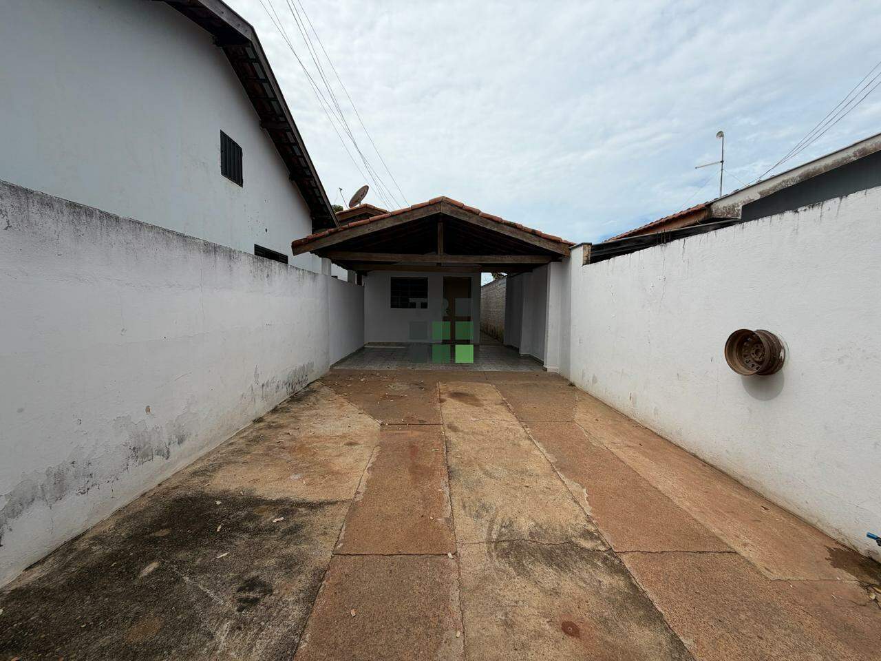 Casa 3 quartos para aluguel no Parque São Carlos, em Três Lagoas: 