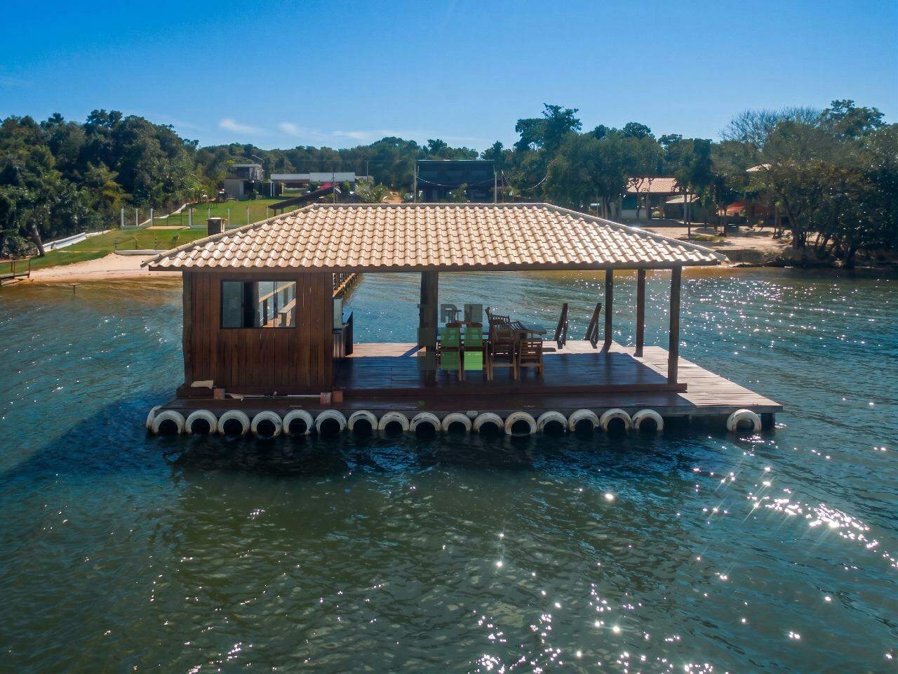 Rancho 4 suítes à venda no PONTAL DO FAIA, em Três Lagoas: 