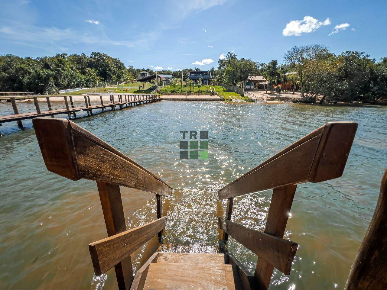 Rancho 4 suítes à venda no PONTAL DO FAIA, em Três Lagoas: 