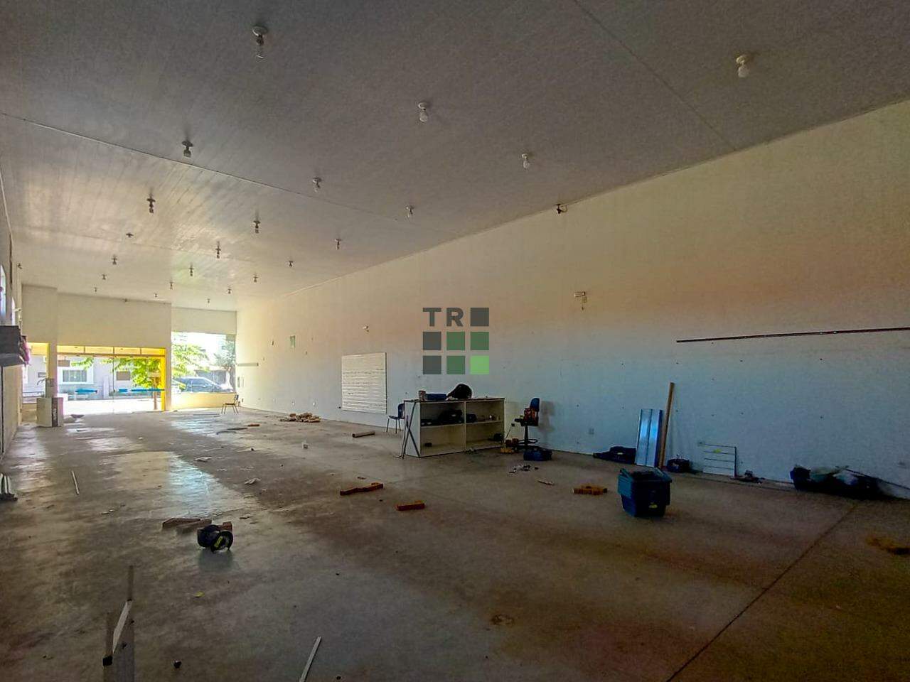 Ponto/Salão Comercial para aluguel no Centro, em Três Lagoas: 