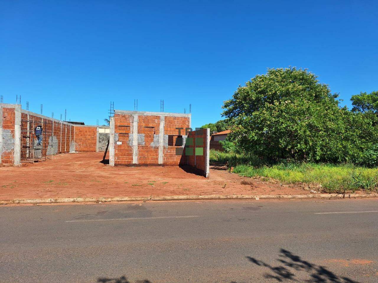 Barracão / Galpão à venda no Parque Residencial Quinta da Lagoa, em Três Lagoas: 