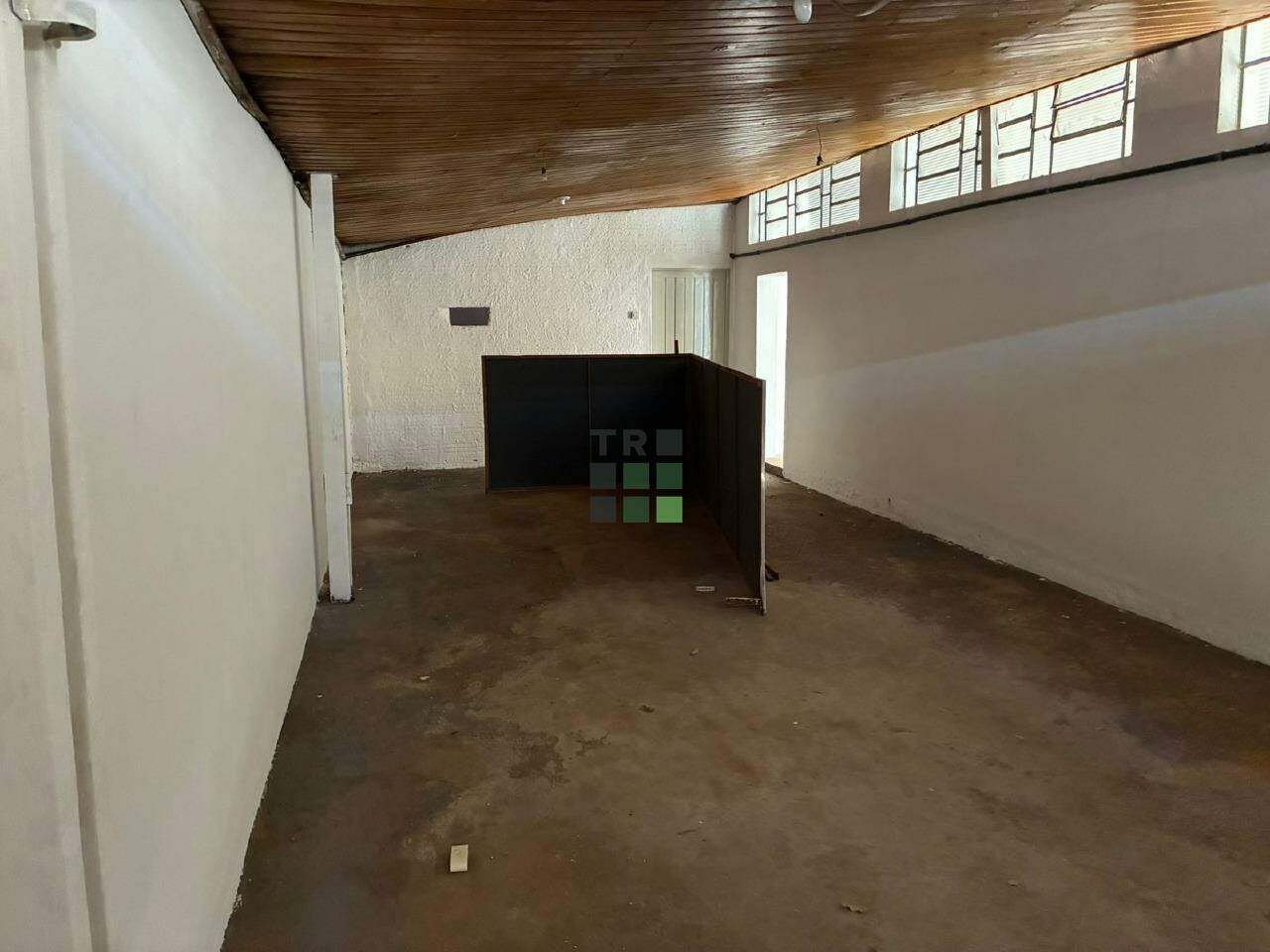 Ponto/Salão Comercial para aluguel no Vila Haro, em Três Lagoas: 
