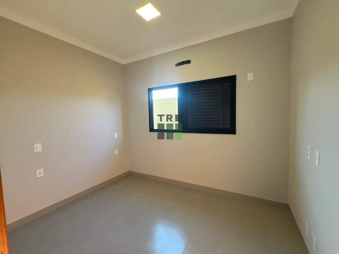 Casa em condomínio 3 quartos 1 suíte à venda no Residencial Costa Leste, em Três Lagoas: 