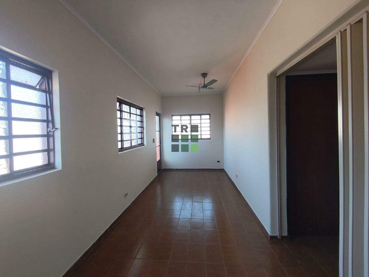 Apartamento 2 quartos 2 suítes para aluguel no Centro, em Três Lagoas: 