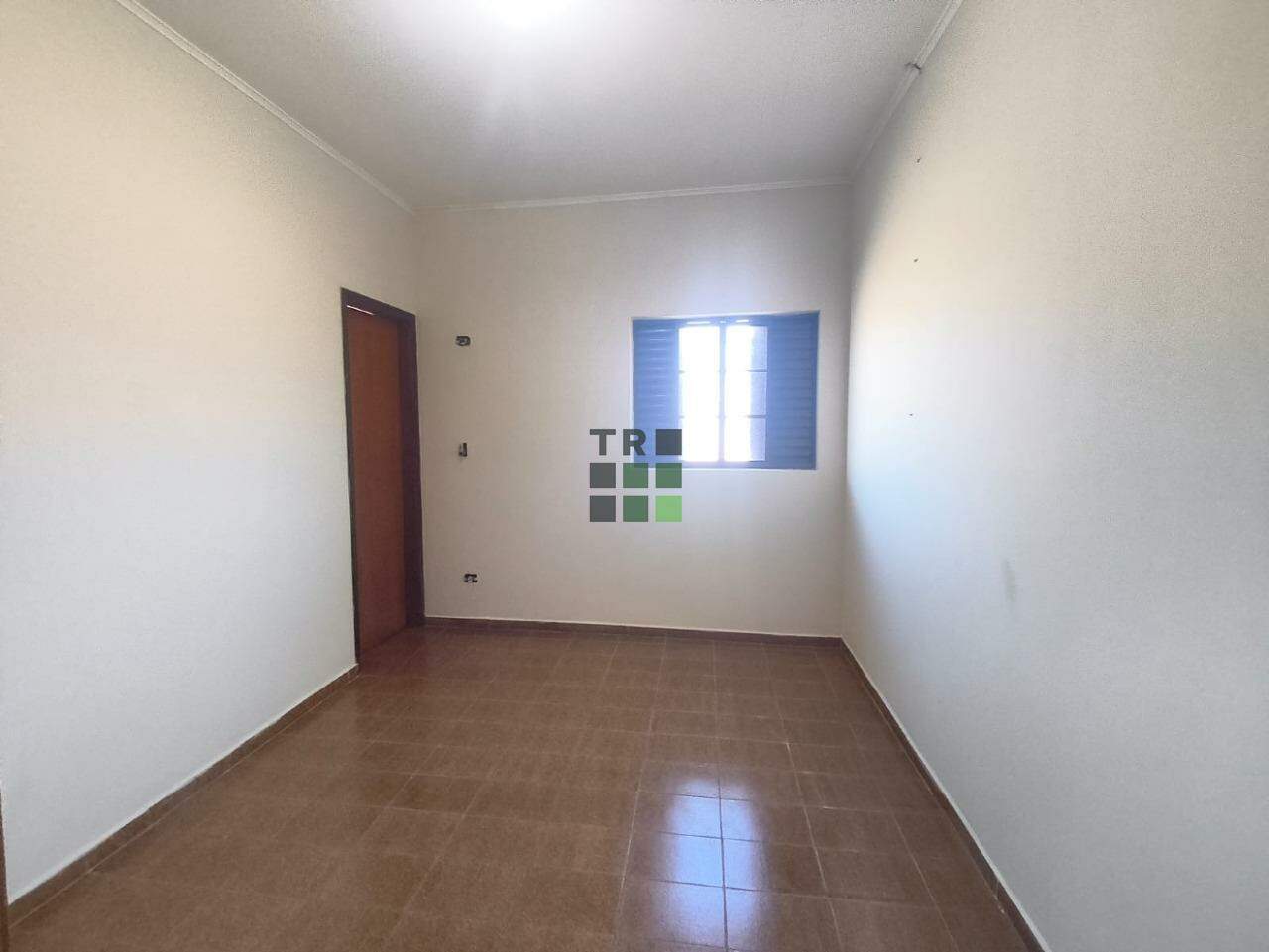 Apartamento 2 quartos 2 suítes para aluguel no Centro, em Três Lagoas: 