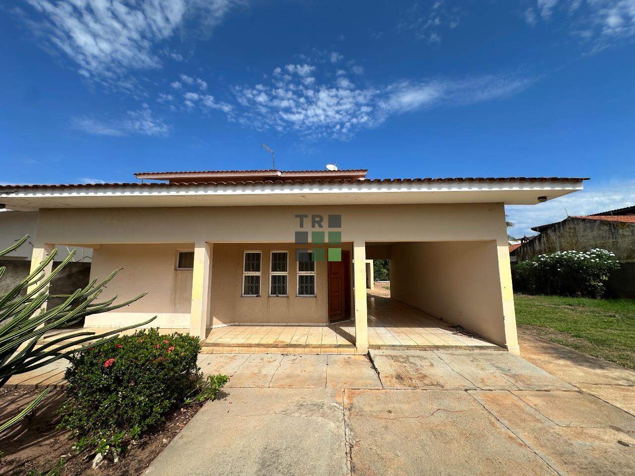 Casa 3 quartos 3 suítes para aluguel no Colinos, em Três Lagoas: 