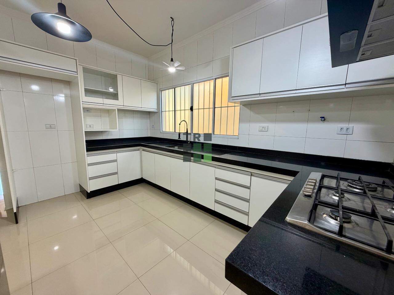 Casa em condomínio 3 quartos 1 suíte para aluguel Recanto Das Palmeiras no Recanto das Palmeiras, em Três Lagoas: 