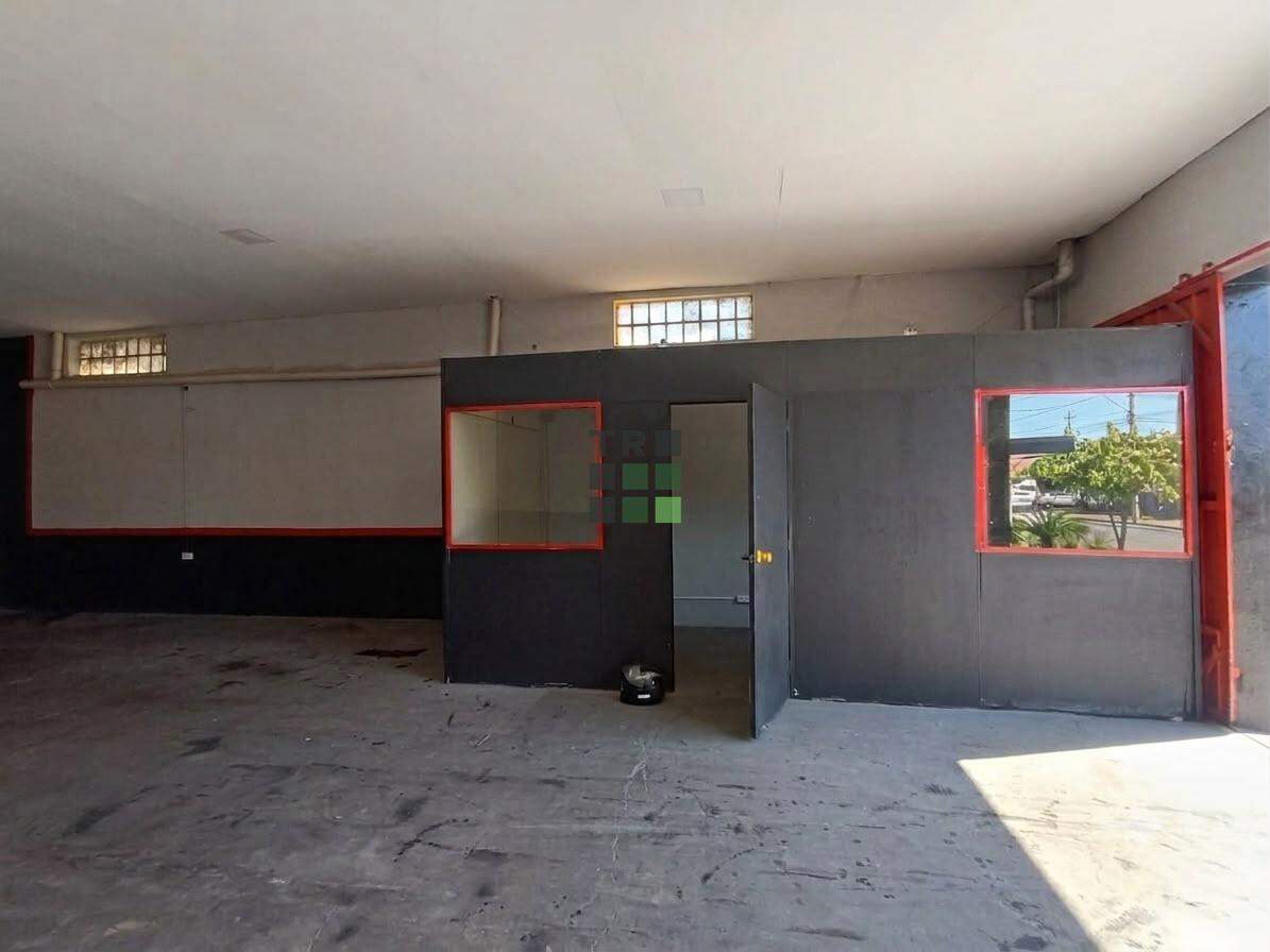 Ponto/Salão Comercial para aluguel no Centro, em Três Lagoas: 