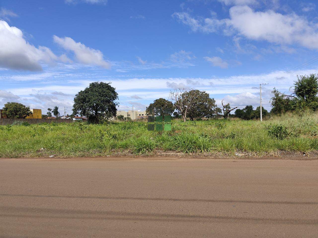 Área (Grandes terrenos) à venda no Jardim Alvorada, em Três Lagoas: 