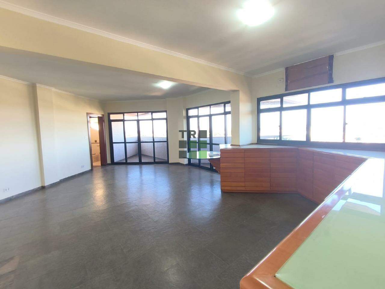 Apartamento 3 quartos 1 suíte para aluguel no Centro, em Três Lagoas: 