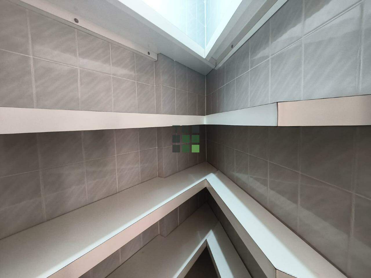 Apartamento 3 quartos 1 suíte para aluguel no Centro, em Três Lagoas: 