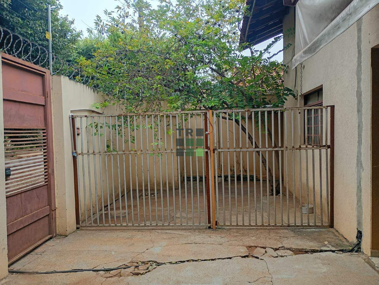 Casa 5 quartos 4 suítes para aluguel no Jardim Alvorada, em Três Lagoas: 