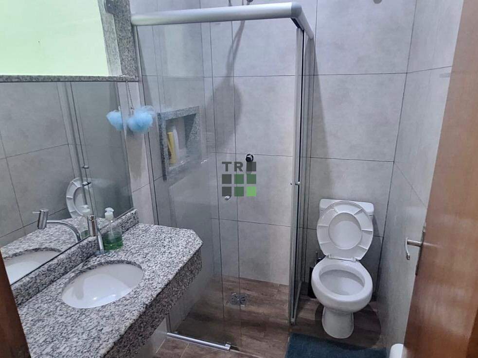 Casa 3 quartos 1 suíte para aluguel no Jardim Primaveril, em Três Lagoas: 