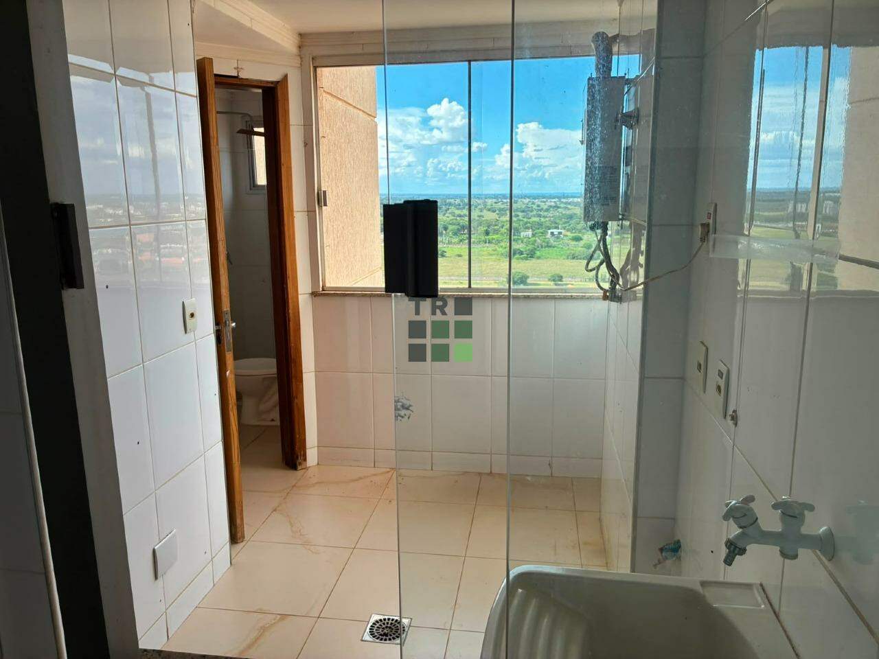 Apartamento 3 quartos 1 suíte para aluguel Edifício Ramez Tebet no Interlagos, em Três Lagoas: 