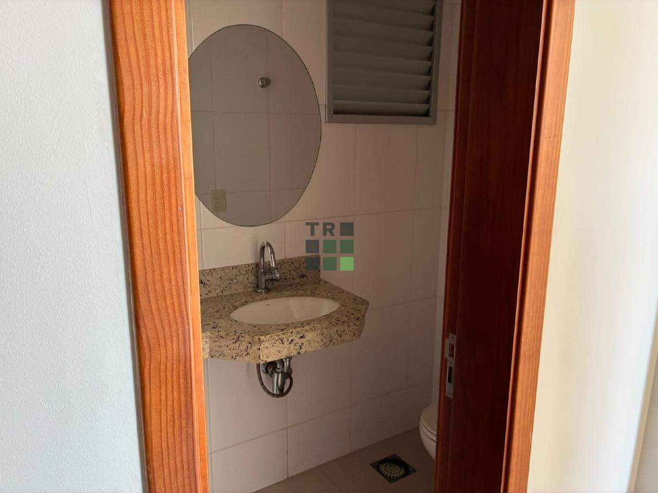 Apartamento 3 quartos 1 suíte para aluguel Edifício Ramez Tebet no Interlagos, em Três Lagoas: 
