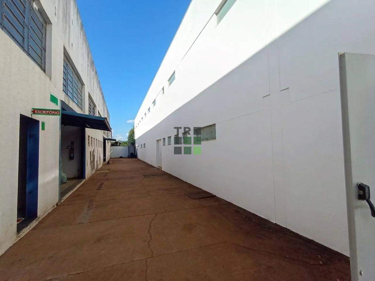 Ponto/Salão Comercial para aluguel no Distrito Industrial II, em Três Lagoas: 